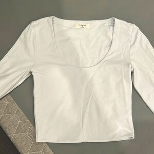 Aritzia Babaton long sleeve shirt size M